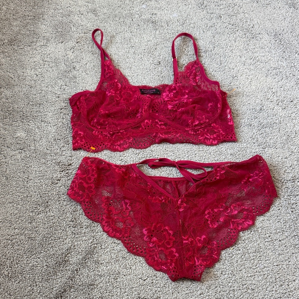 Avidlove Red Lace Lingerie Two Piece Bra Panty Set SIZE S